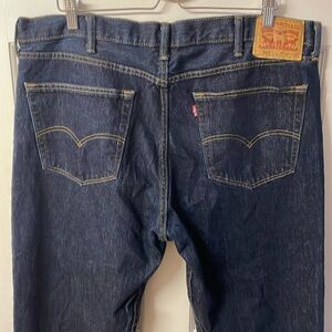 Levi’s 505 straight leg dark wash jeans men’s size 42X32